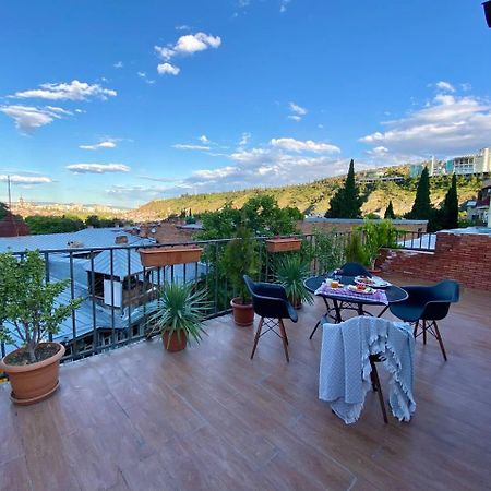 Hotel "Tbilisi Tales" In The Heart Of The Old City Luaran gambar