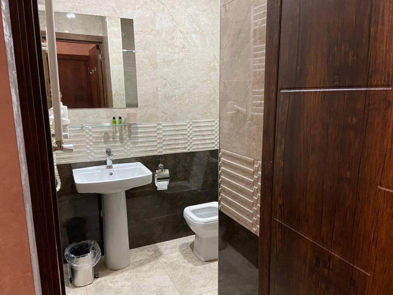 Hotel "Tbilisi Tales" In The Heart Of The Old City Luaran gambar