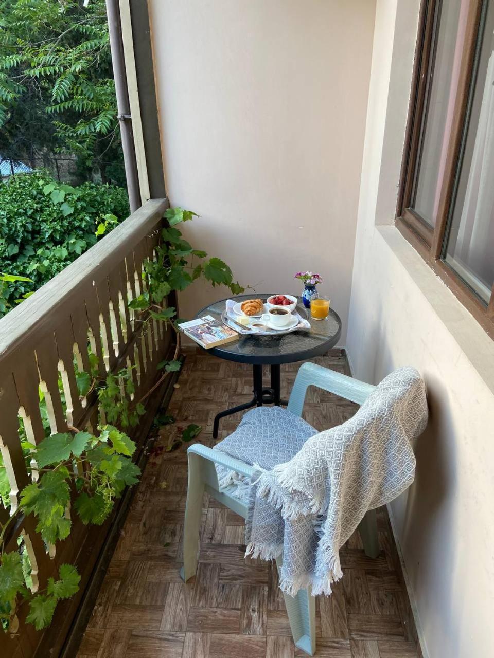 Hotel "Tbilisi Tales" In The Heart Of The Old City Luaran gambar
