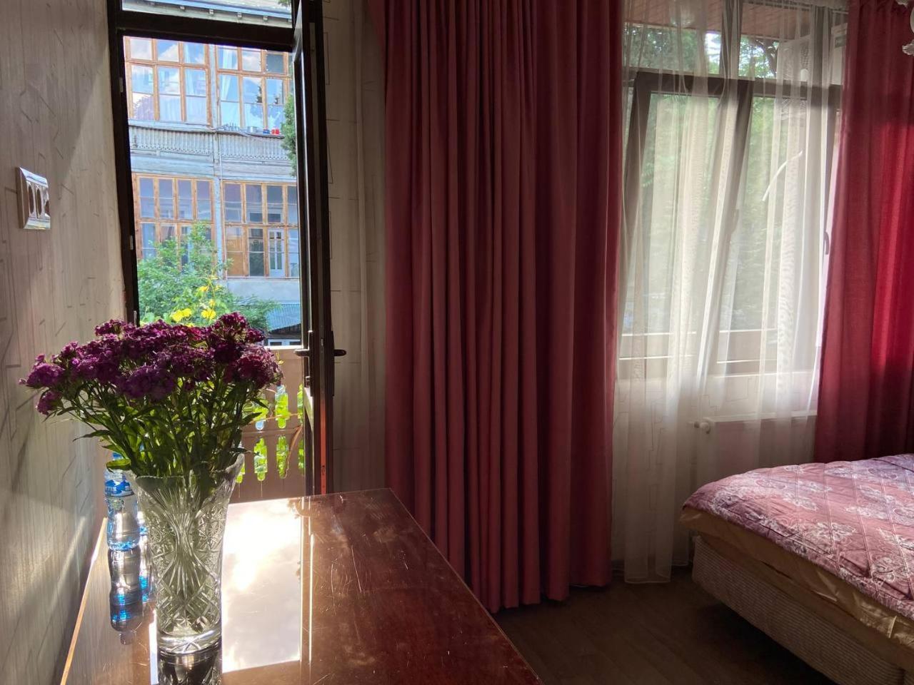 Hotel "Tbilisi Tales" In The Heart Of The Old City Luaran gambar