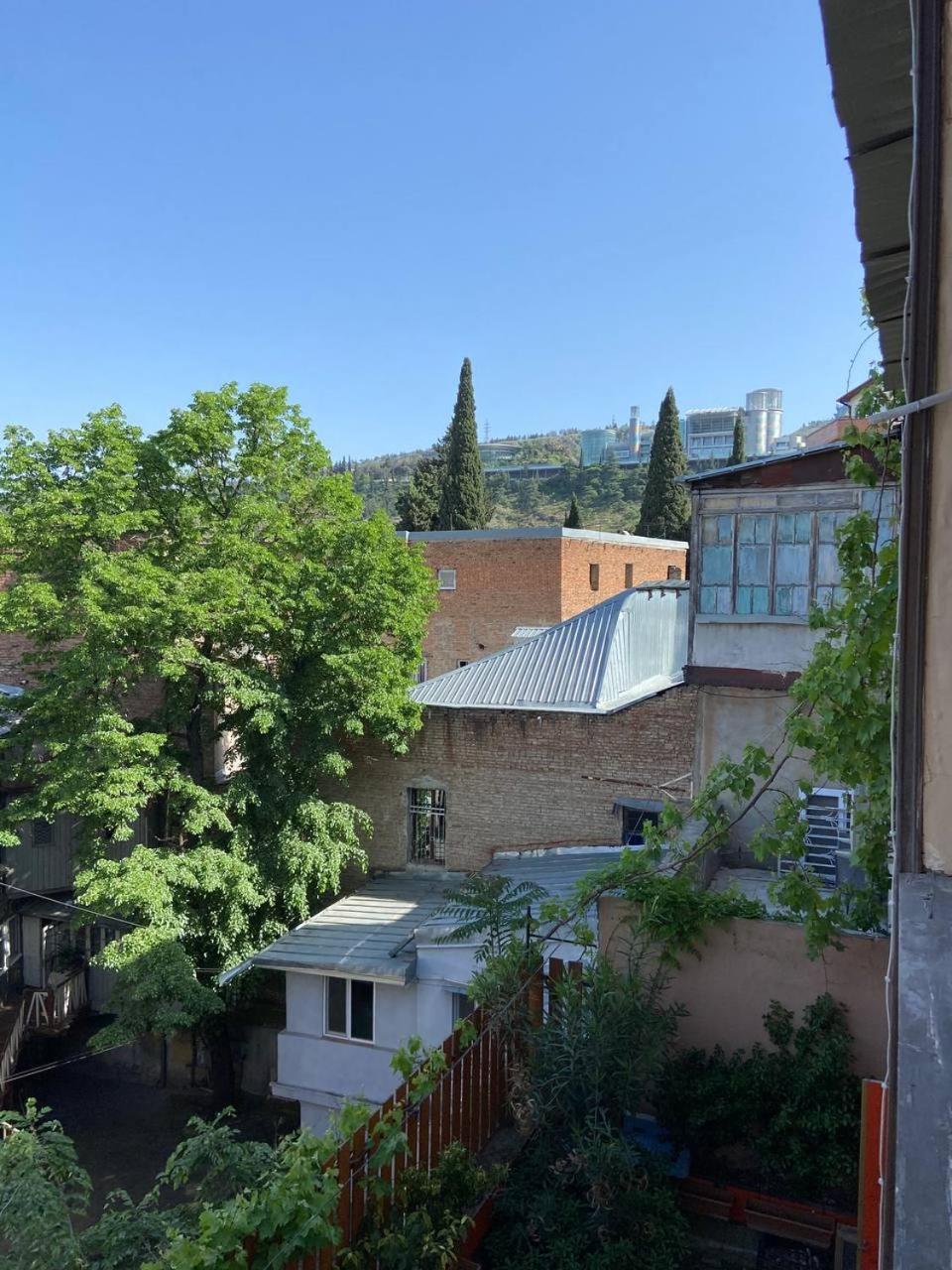 Hotel "Tbilisi Tales" In The Heart Of The Old City Luaran gambar